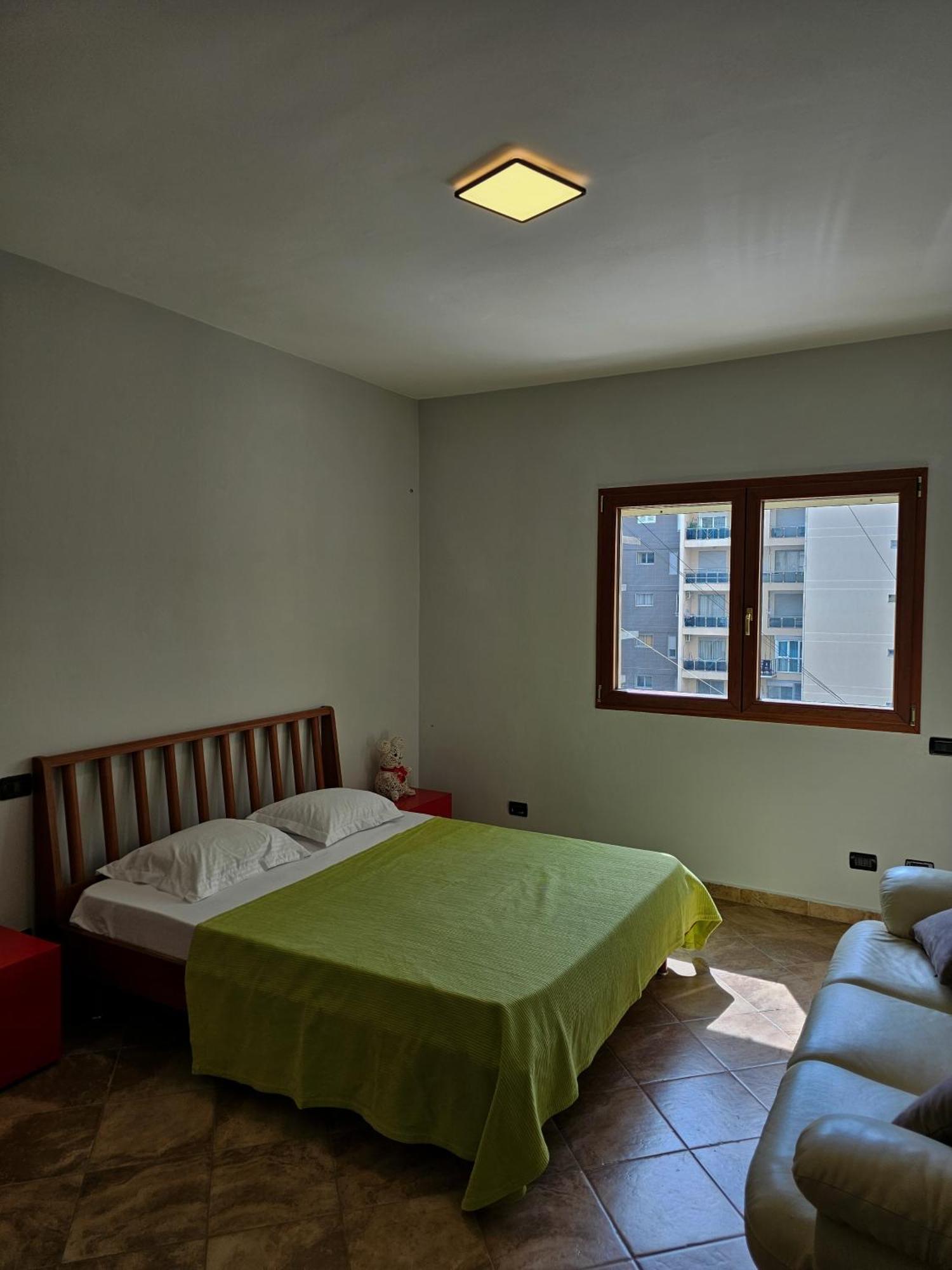 Elly Apartment ドゥラス エクステリア 写真