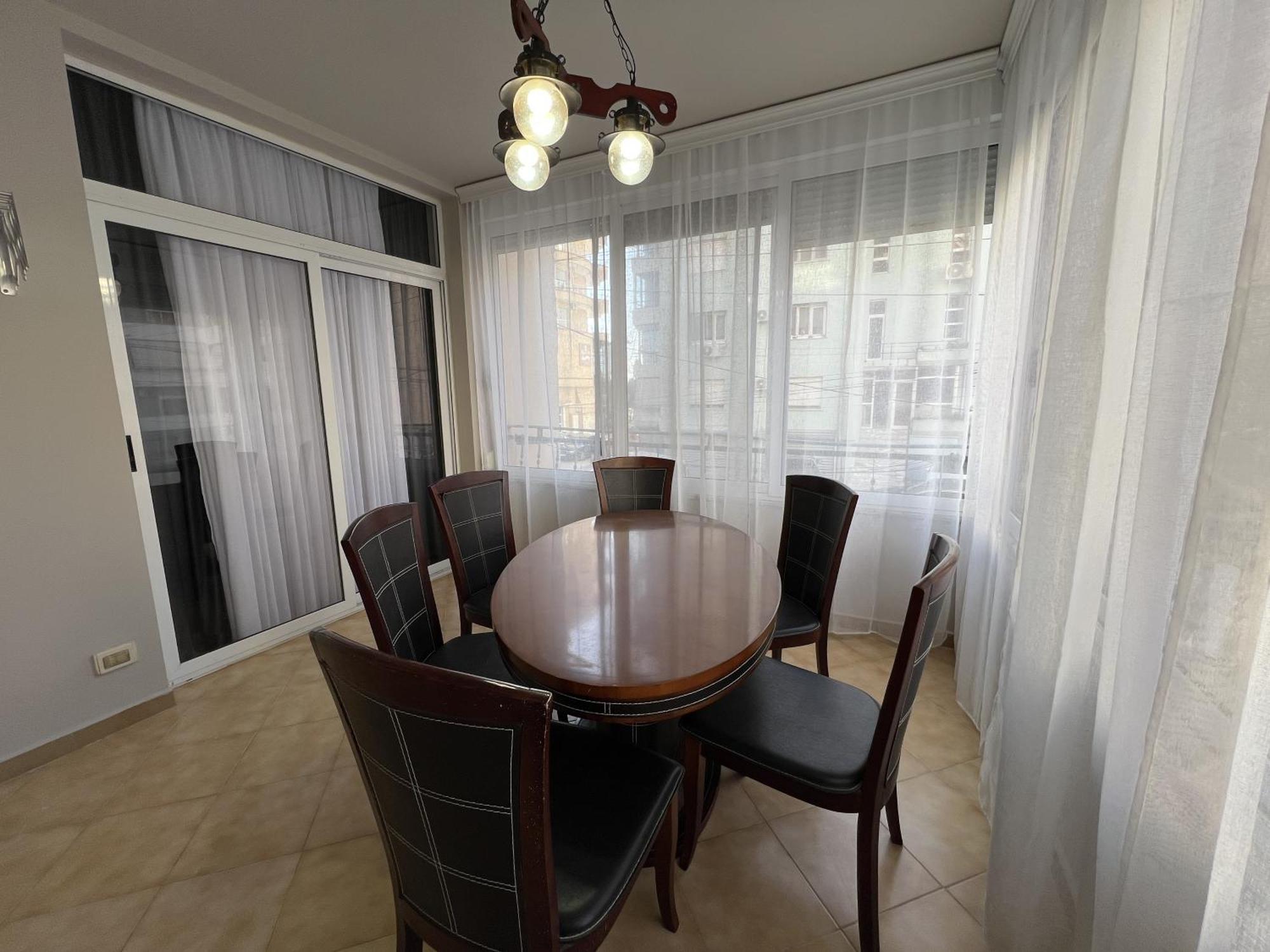 Elly Apartment ドゥラス エクステリア 写真
